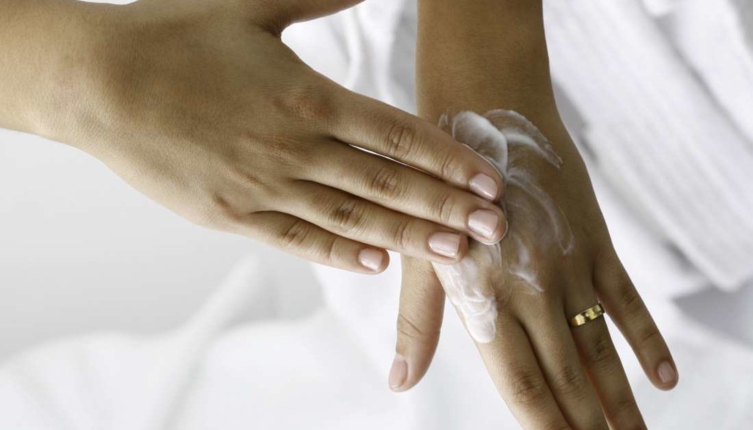 Home Remedies for Dry and Rough Hands