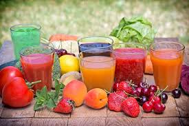“Anti-Aging Juices and Smoothies: Drink Your Way to Youthful Skin”
