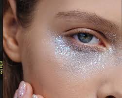 “Anti-Aging Eye Creams: Natural Remedies for Wrinkles and Puffiness”
